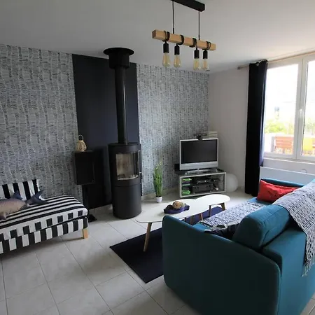 Maison 6 Personnes A 100m De La Bonne Source Casa de Férias